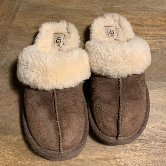 UGG Shoes - Ugg slippers size 8
